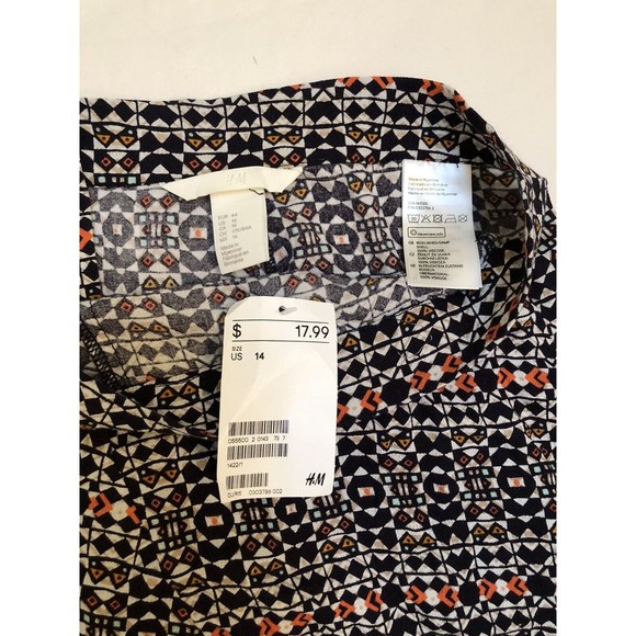 NWT H&M Navy Blue Multicolor Size 14 Geometric Print Short Skirt - Picture 4 of 8
